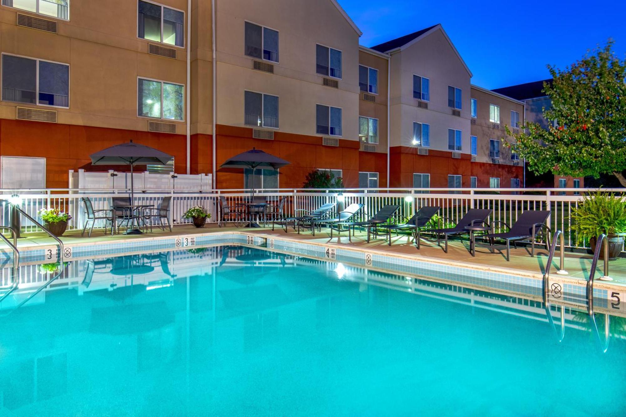 Fairfield Inn & Suites Lancaster Rohrerstown Dış mekan fotoğraf