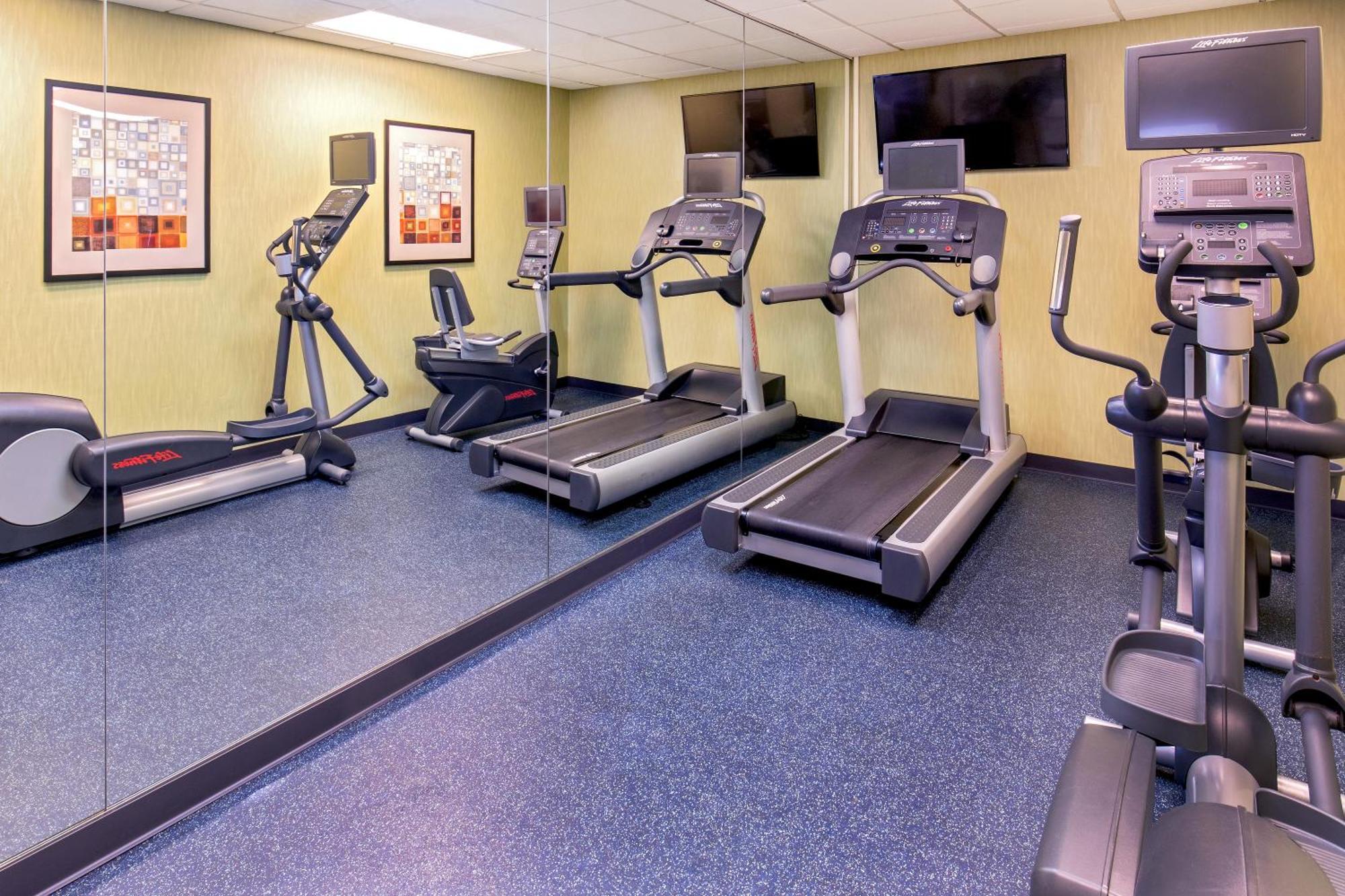 Fairfield Inn & Suites Lancaster Rohrerstown Dış mekan fotoğraf