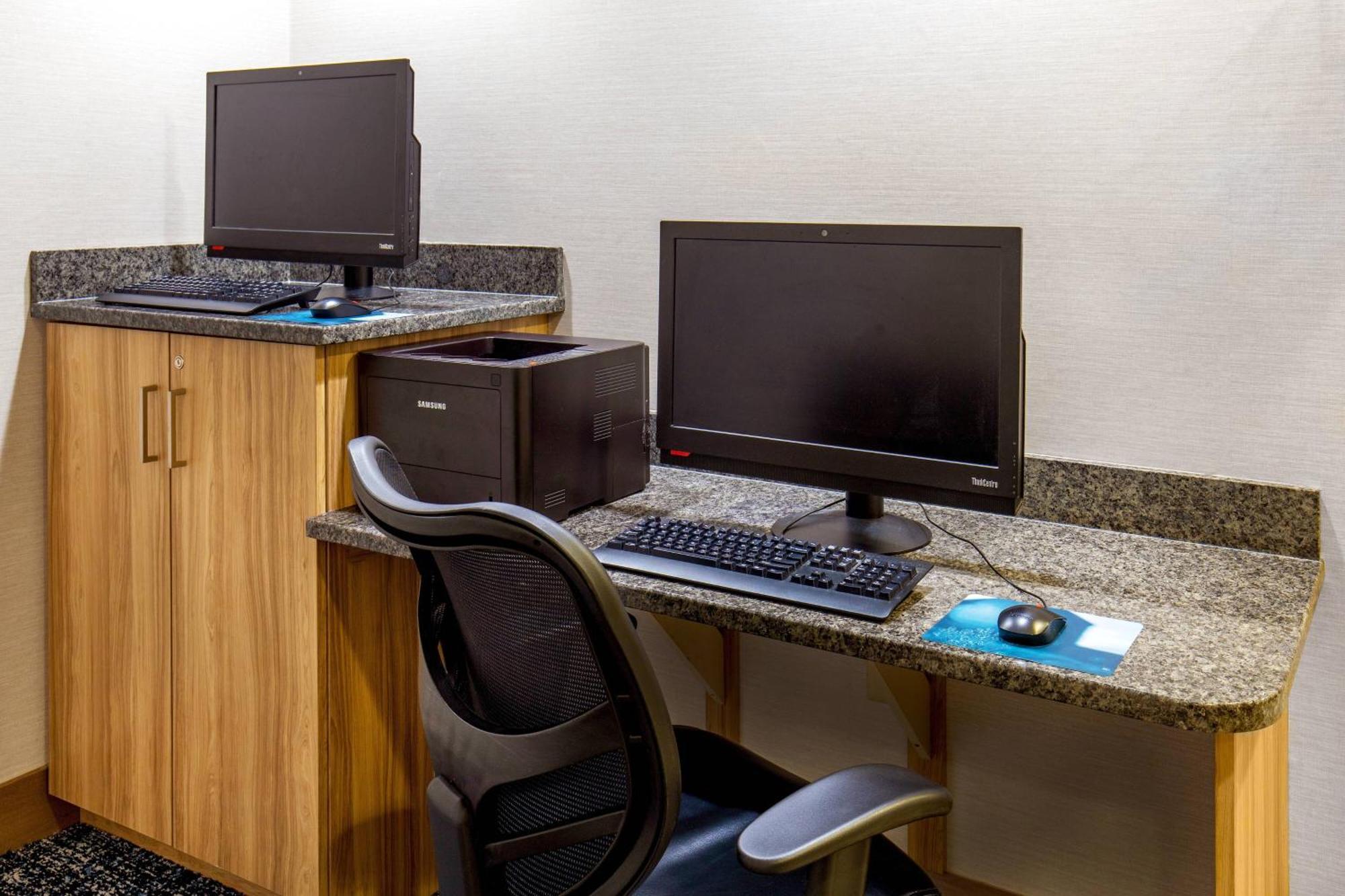 Fairfield Inn & Suites Lancaster Rohrerstown Dış mekan fotoğraf